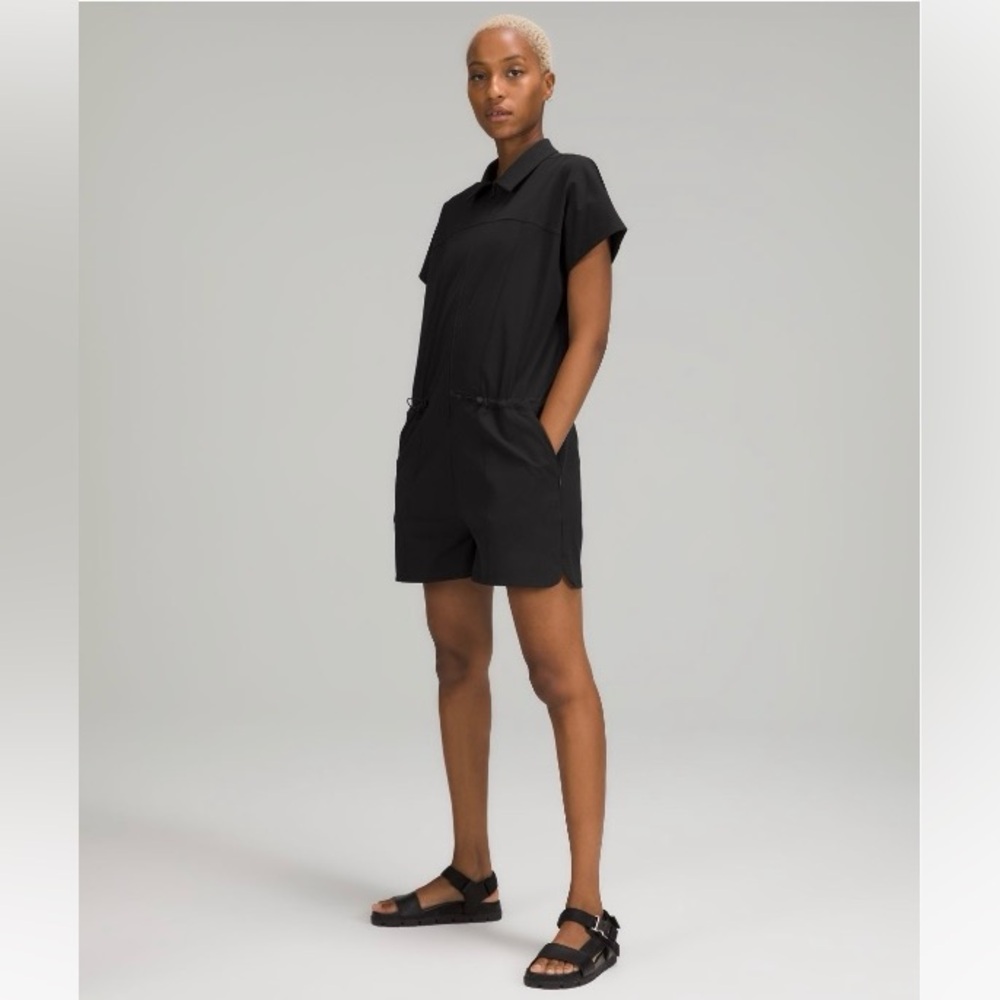 Lululemon Stretch Rib Pocketed Romper
Black
